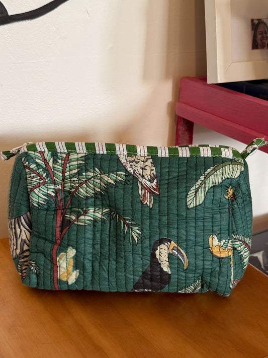 Medium Quilted Travel Wash Bag
